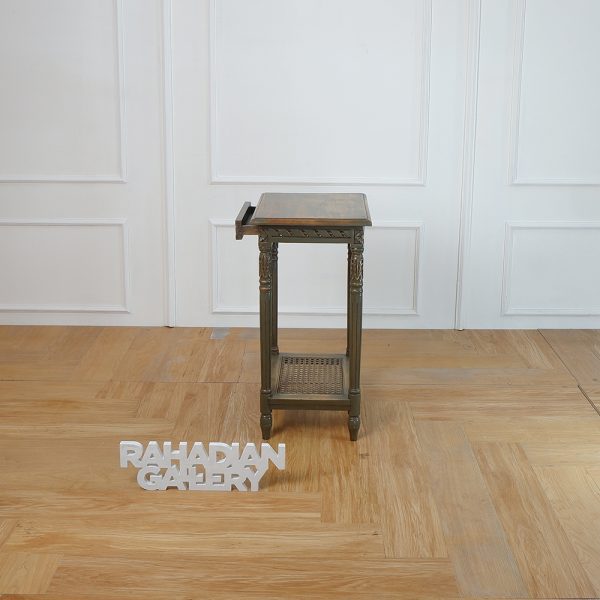 Square Table RG023